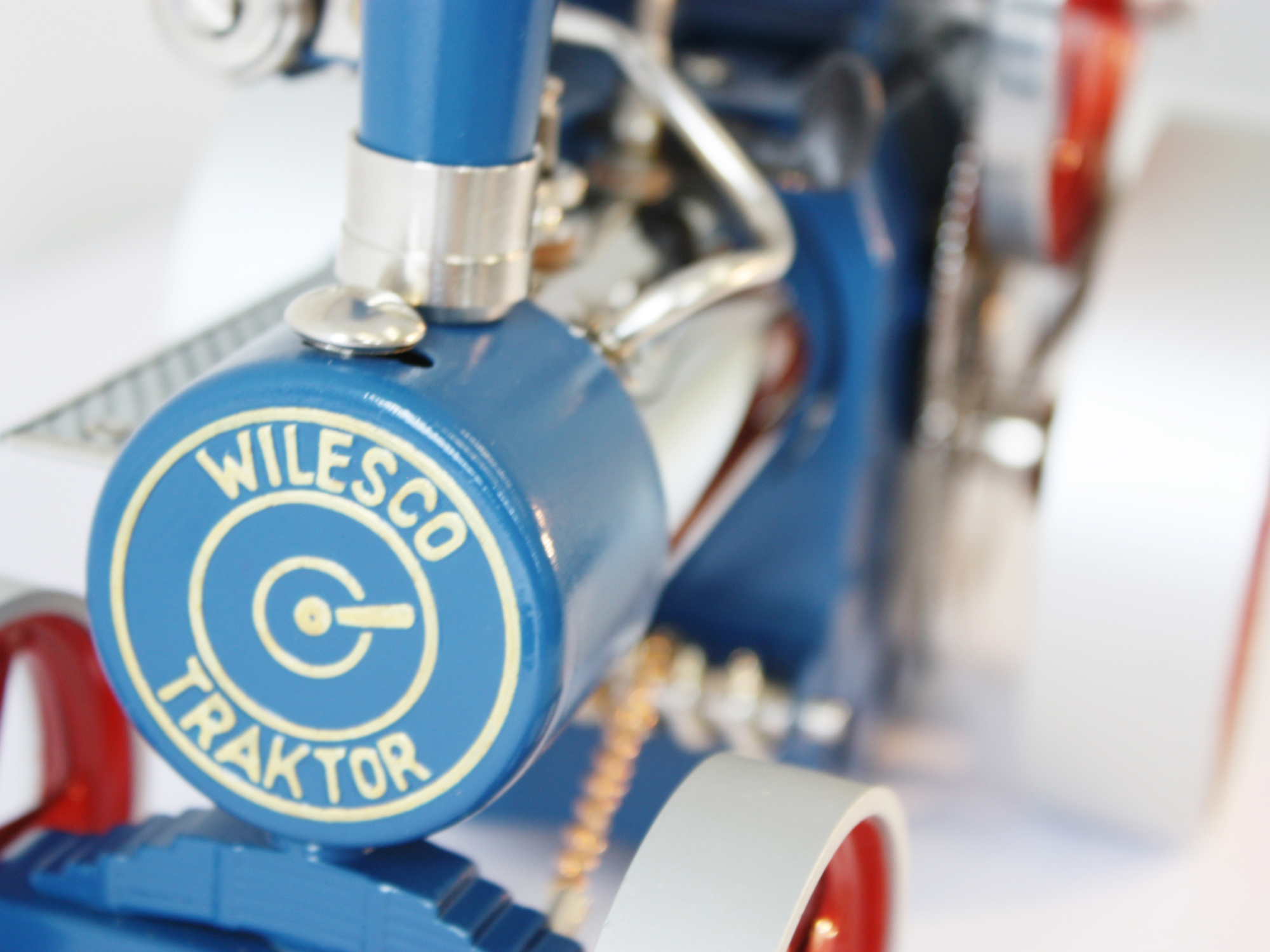 Wilesco Steam Tractor Kit D415 (blue/red)